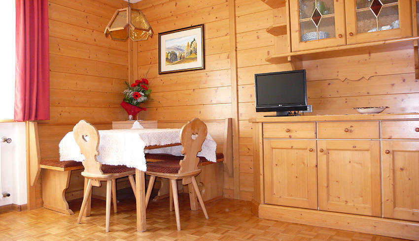 Residence Lastei Ortisei Ruang foto